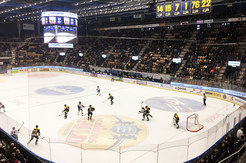 Axelent-och-HV71-Rekordmatchen.jpg)