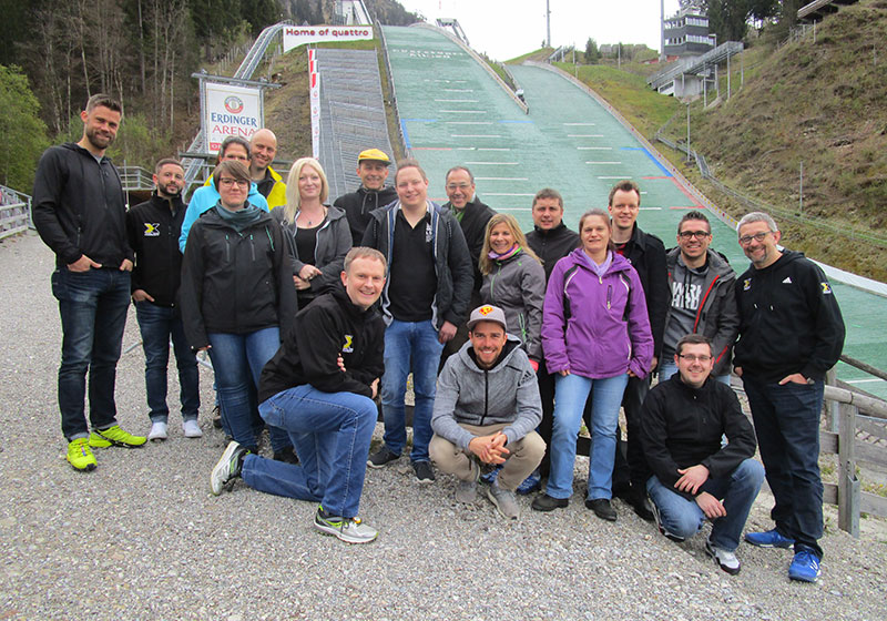 Team-Axelent-und-Johannes-Rydzek.jpg)