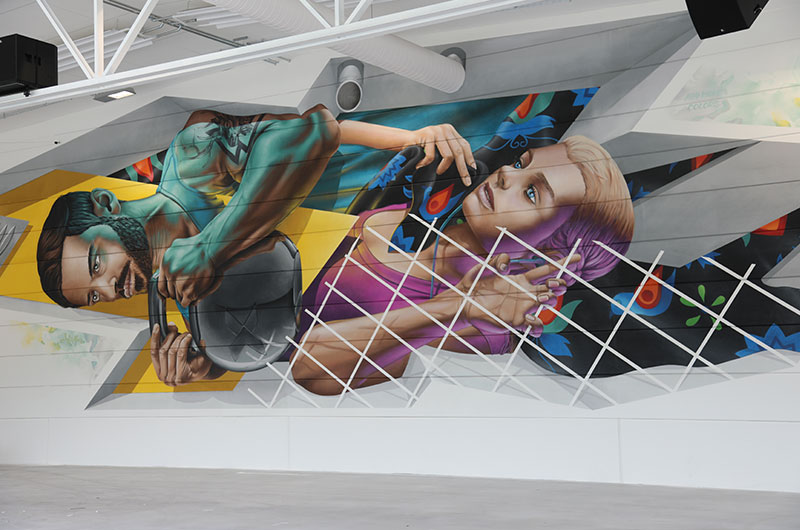 Add-More-Colors-graffiti-painting-at-Axelent.jpg)