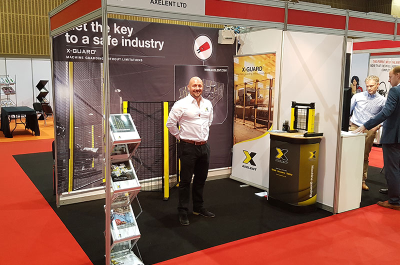 Axelent-at-Robotics-and-Automation.jpg)