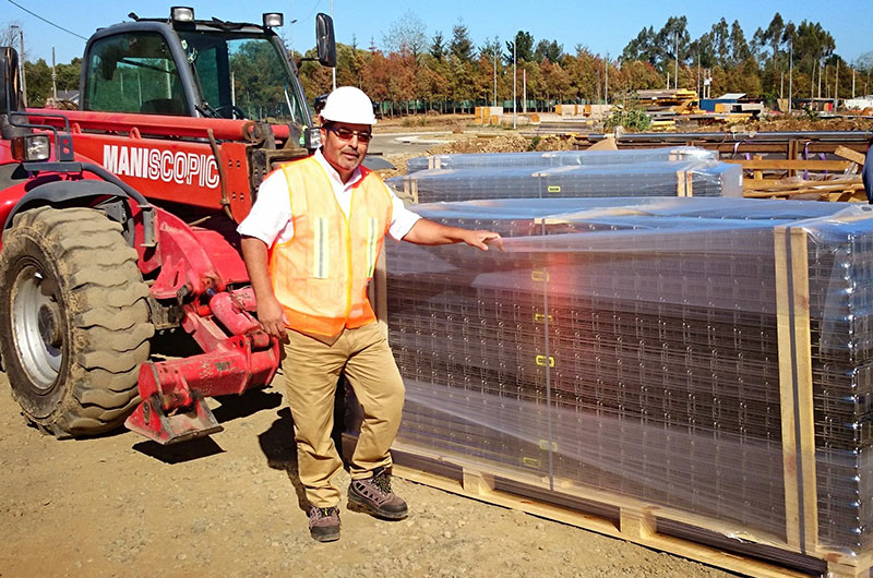 X-Tray-cable-trays-in-Chile.jpg)